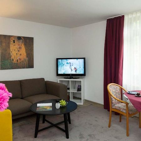 Blumenmeer Appartment Ober-Hambach エクステリア 写真