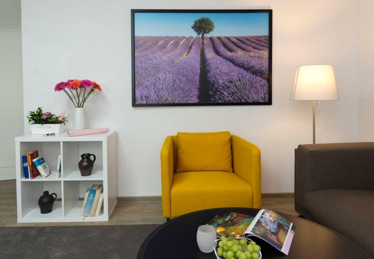 Blumenmeer Appartment Ober-Hambach エクステリア 写真