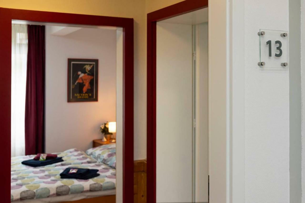 Blumenmeer Appartment Ober-Hambach エクステリア 写真